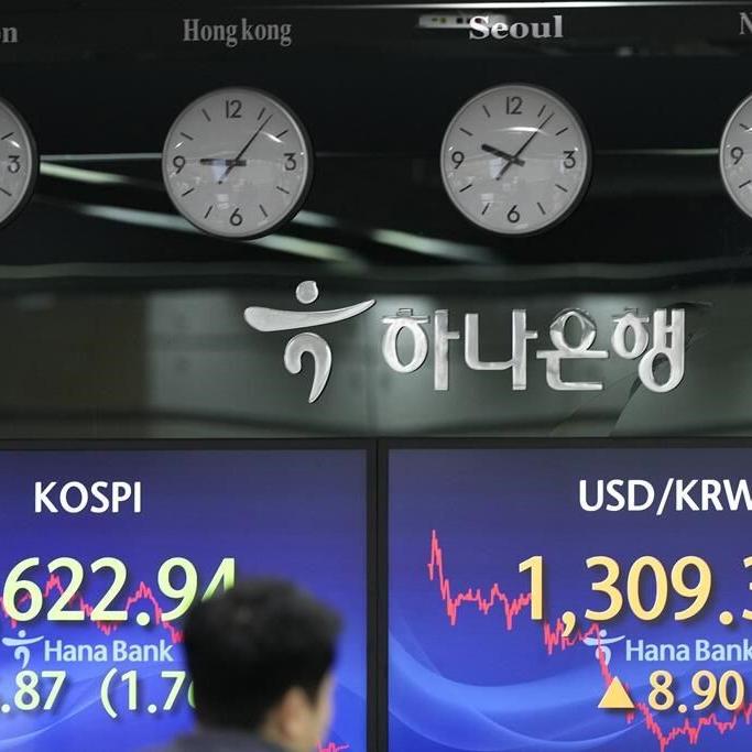 S&P/TSX moves lower Wednesday despite energy gains, U.S. markets also down